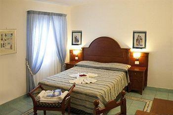 Isolabella Hotel Ventotene Buitenkant foto